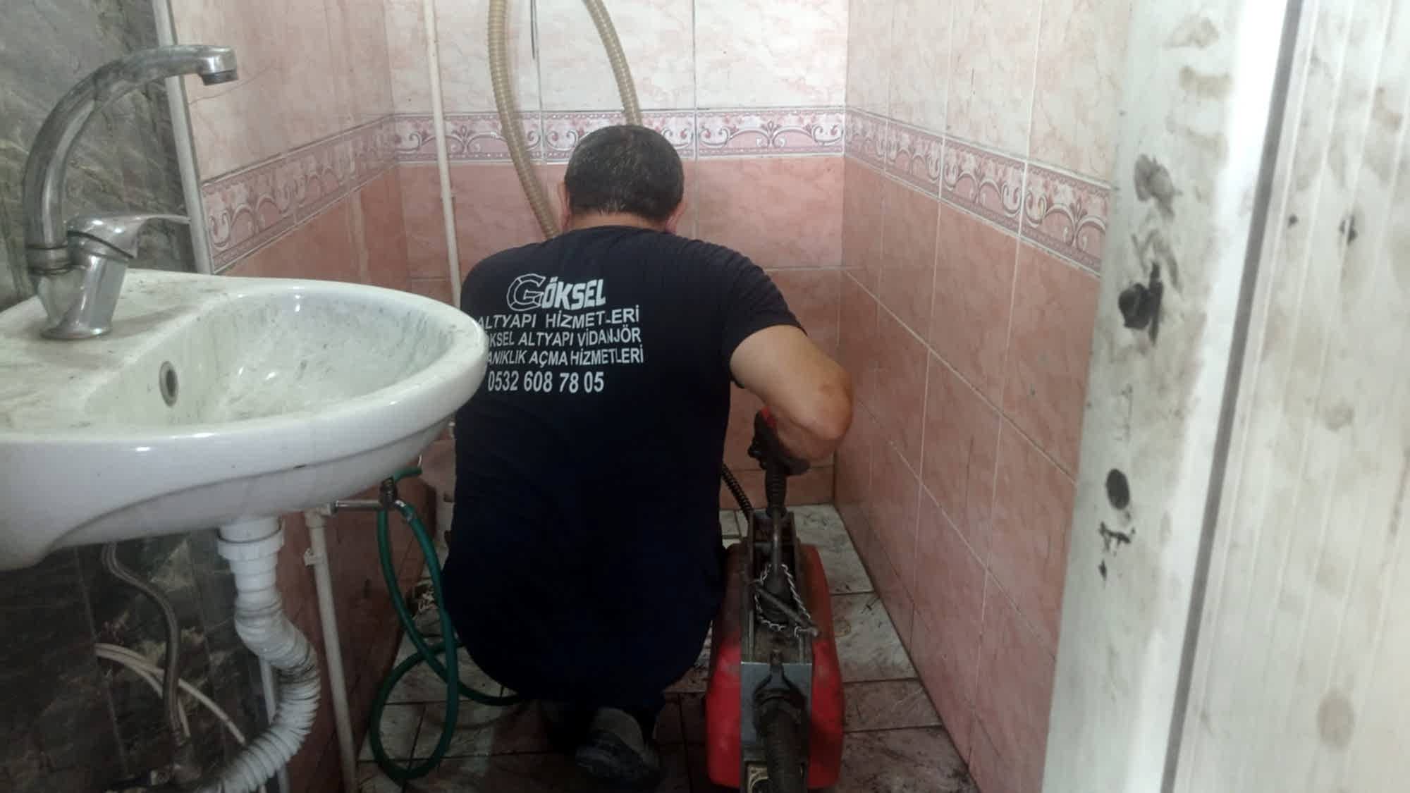 Tuvalet Tıkanıklığı Açma